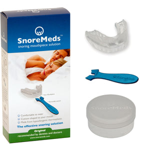 SnoreMeds single pack for women, indicating contents of the pack - one mouthpiece, spatula for moulding, anti-bacterial container and moulding instruction leaflet. 